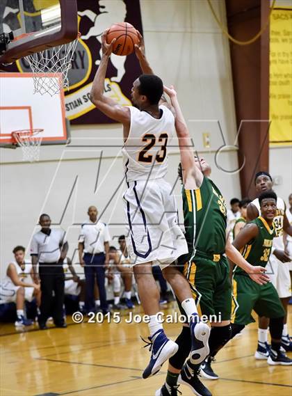 Thumbnail 2 in Holmes vs Riverdale Baptist (SACS Invitational) photogallery.