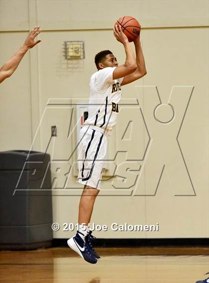 Thumbnail 2 in Holmes vs Riverdale Baptist (SACS Invitational) photogallery.