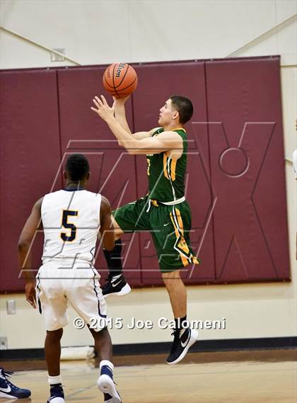 Thumbnail 3 in Holmes vs Riverdale Baptist (SACS Invitational) photogallery.