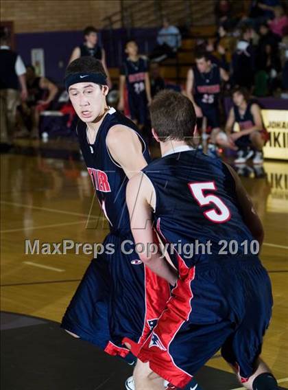 Thumbnail 3 in Beyer @ Johansen photogallery.