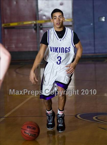 Thumbnail 2 in Beyer @ Johansen photogallery.
