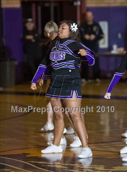 Thumbnail 3 in Beyer @ Johansen photogallery.
