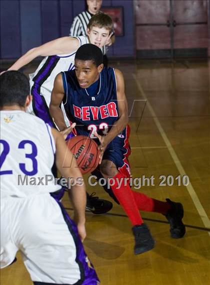Thumbnail 1 in Beyer @ Johansen photogallery.