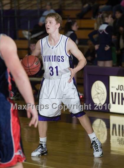 Thumbnail 1 in Beyer @ Johansen photogallery.