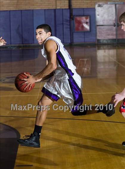 Thumbnail 3 in Beyer @ Johansen photogallery.