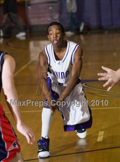 Thumbnail 2 in Beyer @ Johansen photogallery.