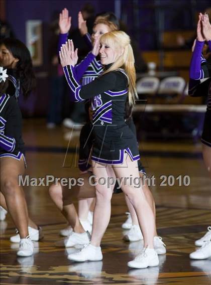 Thumbnail 1 in Beyer @ Johansen photogallery.