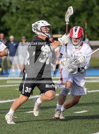 Thumbnail 2 in Longmeadow vs. St. John's (MIAA Division 2 Central/West Final) photogallery.