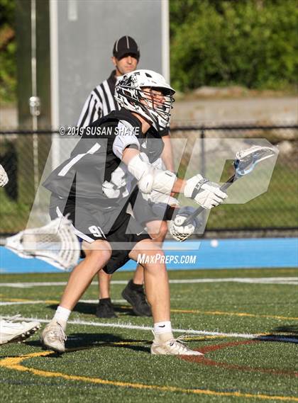 Thumbnail 3 in Longmeadow vs. St. John's (MIAA Division 2 Central/West Final) photogallery.
