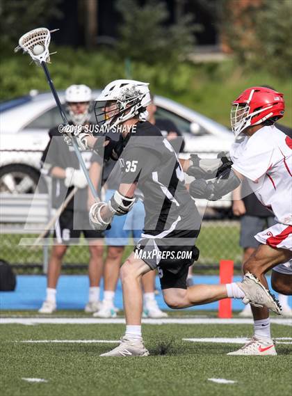 Thumbnail 3 in Longmeadow vs. St. John's (MIAA Division 2 Central/West Final) photogallery.