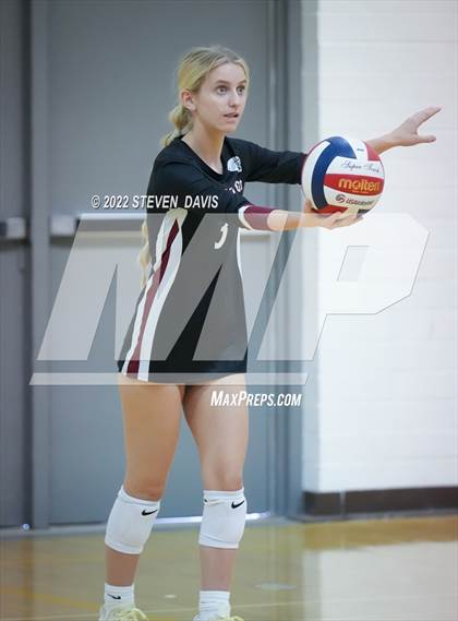 Thumbnail 3 in Notre Dame Prep vs. Desert Ridge photogallery.