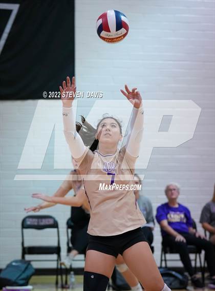 Thumbnail 1 in Notre Dame Prep vs. Desert Ridge photogallery.