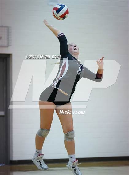 Thumbnail 3 in Notre Dame Prep vs. Desert Ridge photogallery.