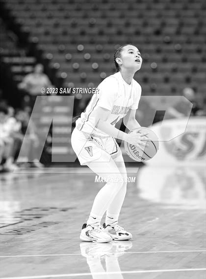 Thumbnail 2 in Lincoln vs. Vanden (CIF SJS Division 3 Final) photogallery.