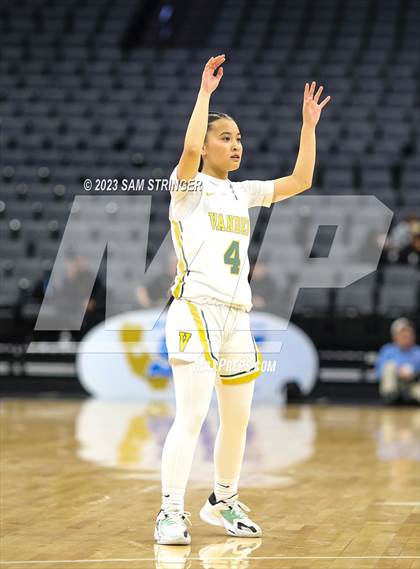 Thumbnail 3 in Lincoln vs. Vanden (CIF SJS Division 3 Final) photogallery.