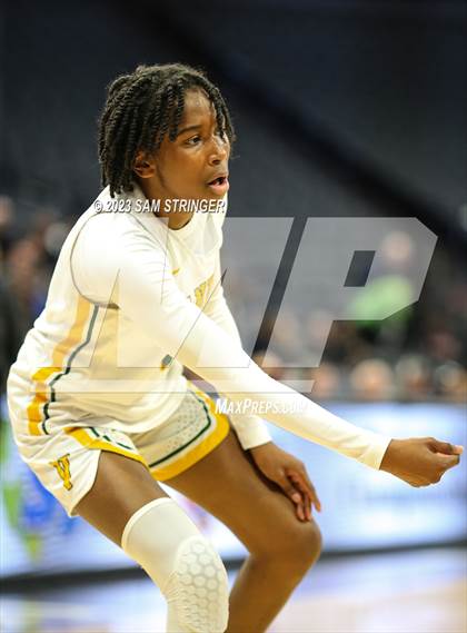 Thumbnail 3 in Lincoln vs. Vanden (CIF SJS Division 3 Final) photogallery.
