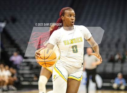 Thumbnail 3 in Lincoln vs. Vanden (CIF SJS Division 3 Final) photogallery.