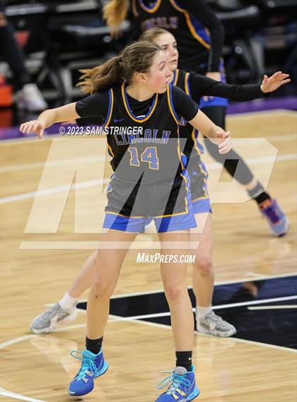 Thumbnail 1 in Lincoln vs. Vanden (CIF SJS Division 3 Final) photogallery.