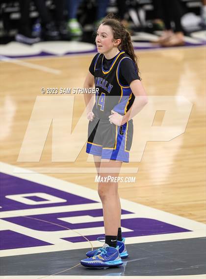 Thumbnail 1 in Lincoln vs. Vanden (CIF SJS Division 3 Final) photogallery.