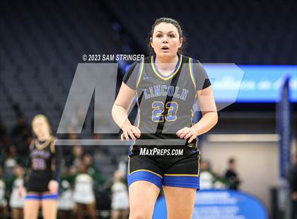 Thumbnail 3 in Lincoln vs. Vanden (CIF SJS Division 3 Final) photogallery.