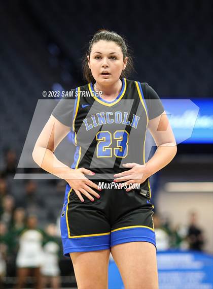 Thumbnail 2 in Lincoln vs. Vanden (CIF SJS Division 3 Final) photogallery.