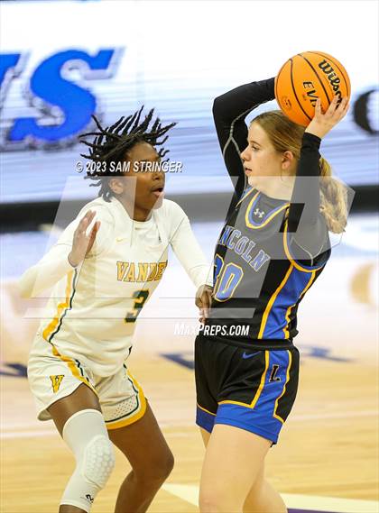 Thumbnail 1 in Lincoln vs. Vanden (CIF SJS Division 3 Final) photogallery.