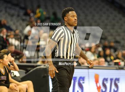 Thumbnail 1 in Lincoln vs. Vanden (CIF SJS Division 3 Final) photogallery.