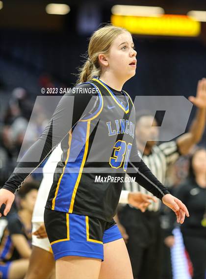 Thumbnail 2 in Lincoln vs. Vanden (CIF SJS Division 3 Final) photogallery.