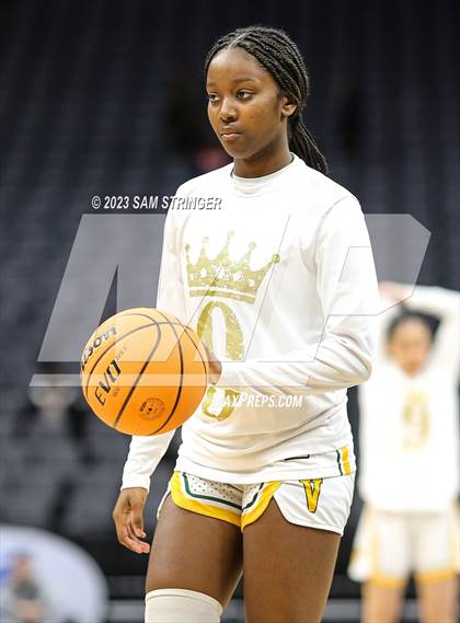 Thumbnail 1 in Lincoln vs. Vanden (CIF SJS Division 3 Final) photogallery.