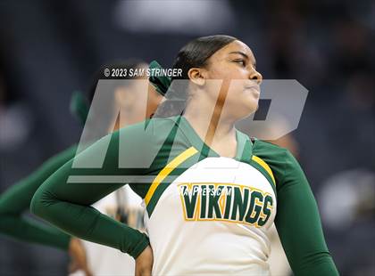 Thumbnail 3 in Lincoln vs. Vanden (CIF SJS Division 3 Final) photogallery.