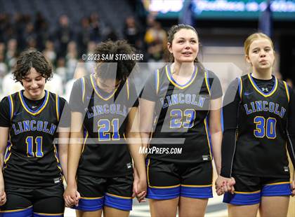 Thumbnail 3 in Lincoln vs. Vanden (CIF SJS Division 3 Final) photogallery.