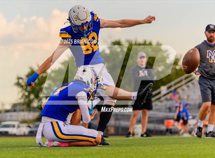 Thumbnail 2 in Russellville @ Mountain Home photogallery.