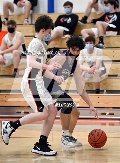 Thumbnail 2 in JV Delavan @ Illini Bluffs photogallery.