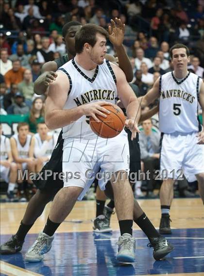 Thumbnail 1 in La Costa Canyon vs Lincoln (CIF SDS D2 Final) photogallery.