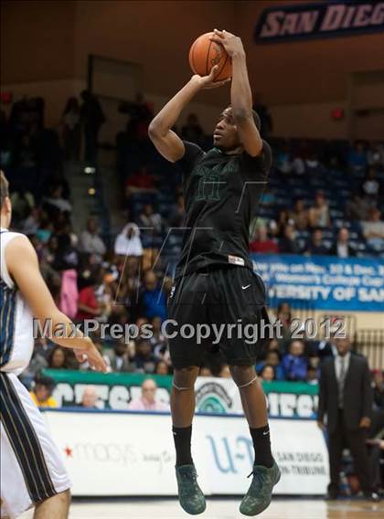 Thumbnail 3 in La Costa Canyon vs Lincoln (CIF SDS D2 Final) photogallery.