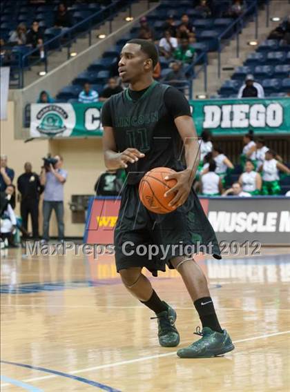 Thumbnail 2 in La Costa Canyon vs Lincoln (CIF SDS D2 Final) photogallery.