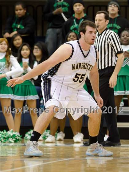 Thumbnail 3 in La Costa Canyon vs Lincoln (CIF SDS D2 Final) photogallery.