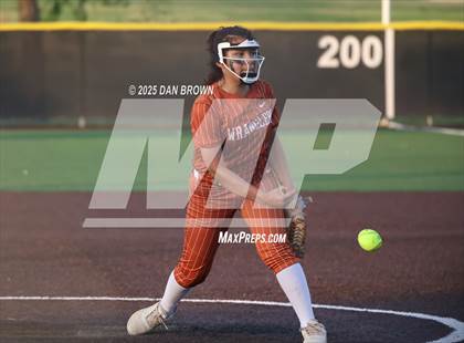 Thumbnail 3 in Sunset vs West Mesquite (UIL 5A D1 Bi-District) photogallery.