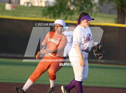 Thumbnail 3 in Sunset vs West Mesquite (UIL 5A D1 Bi-District) photogallery.