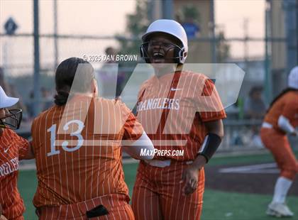 Thumbnail 1 in Sunset vs West Mesquite (UIL 5A D1 Bi-District) photogallery.