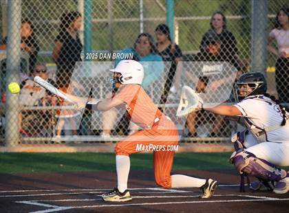 Thumbnail 1 in Sunset vs West Mesquite (UIL 5A D1 Bi-District) photogallery.