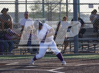 Thumbnail 2 in Sunset vs West Mesquite (UIL 5A D1 Bi-District) photogallery.