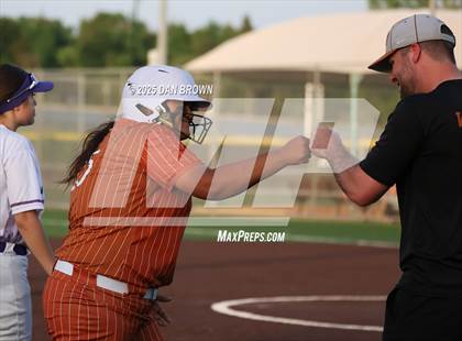Thumbnail 1 in Sunset vs West Mesquite (UIL 5A D1 Bi-District) photogallery.
