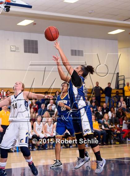 Thumbnail 2 in Inderkum @ Oak Ridge (Trojan Toss-Up) photogallery.