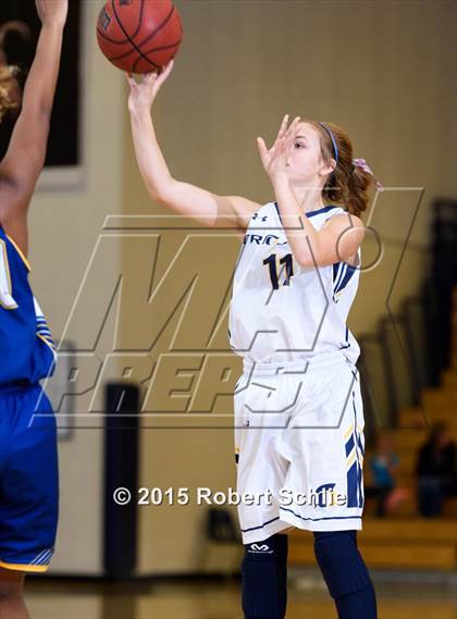 Thumbnail 2 in Inderkum @ Oak Ridge (Trojan Toss-Up) photogallery.