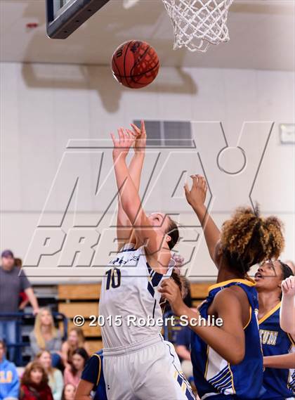 Thumbnail 3 in Inderkum @ Oak Ridge (Trojan Toss-Up) photogallery.