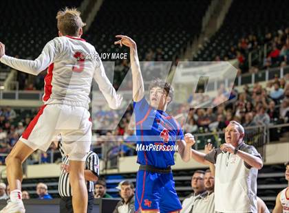 Thumbnail 2 in Zane Trace vs Minford (OHSAA D5 District Final) photogallery.