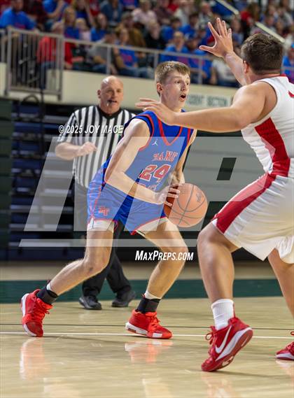 Thumbnail 3 in Zane Trace vs Minford (OHSAA D5 District Final) photogallery.