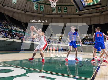Thumbnail 2 in Zane Trace vs Minford (OHSAA D5 District Final) photogallery.