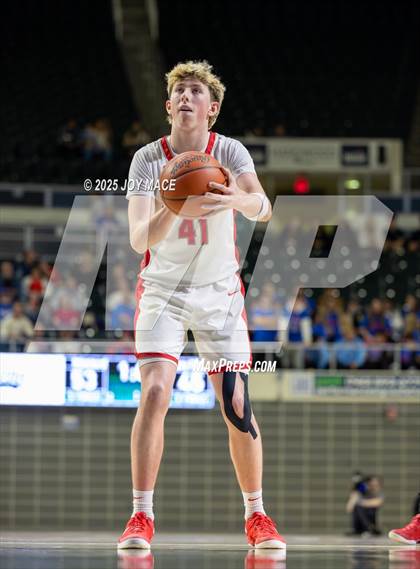 Thumbnail 1 in Zane Trace vs Minford (OHSAA D5 District Final) photogallery.